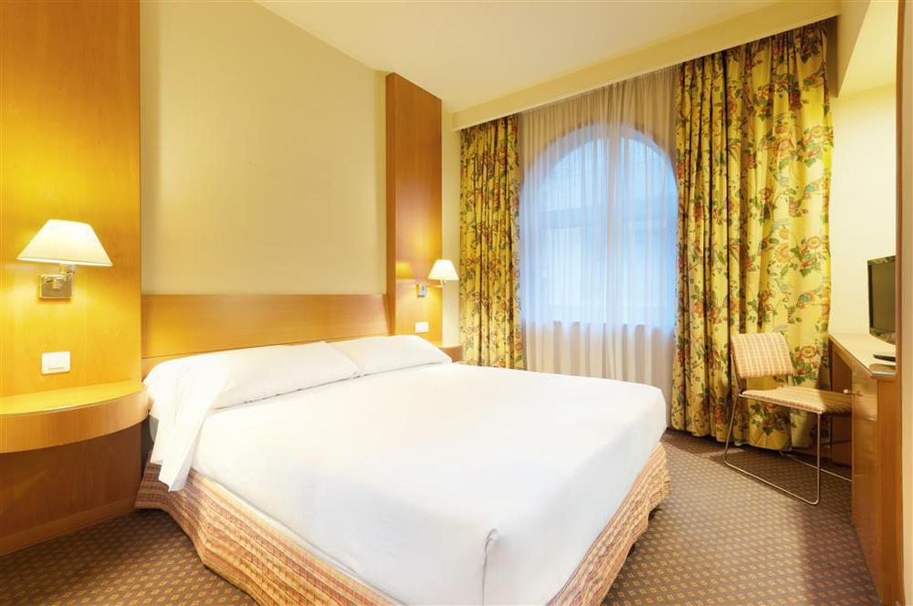 Hotel Centro , Affiliated By Melia