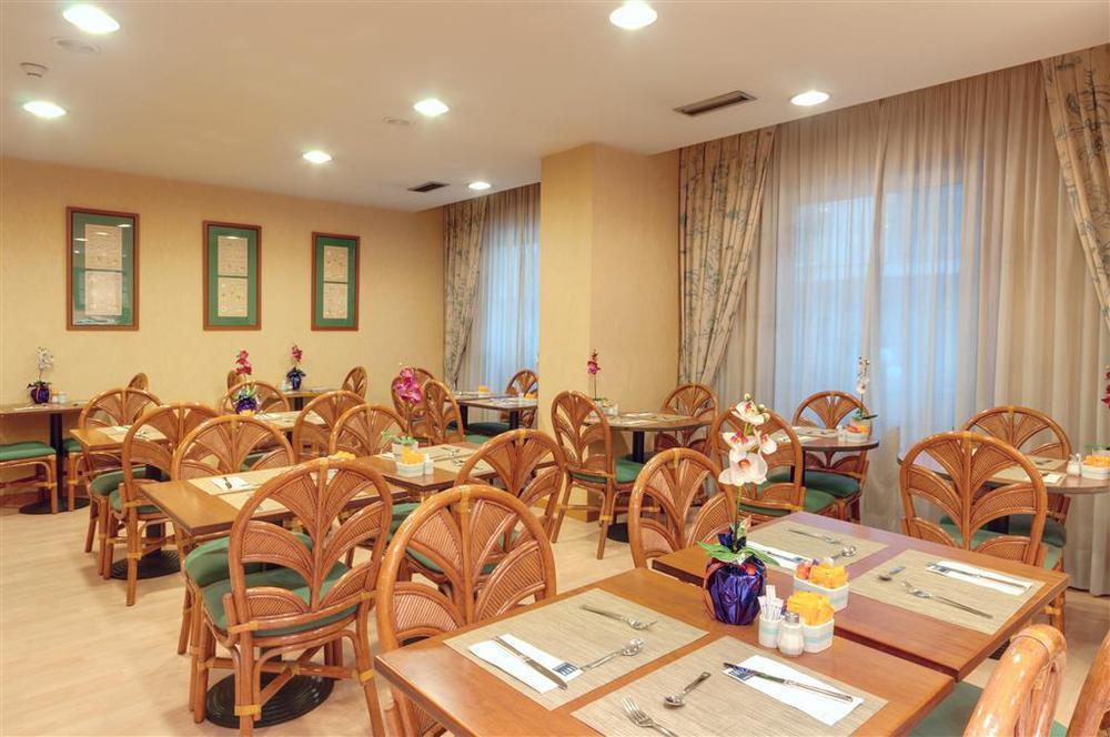 Hotel Centro , Affiliated By Melia