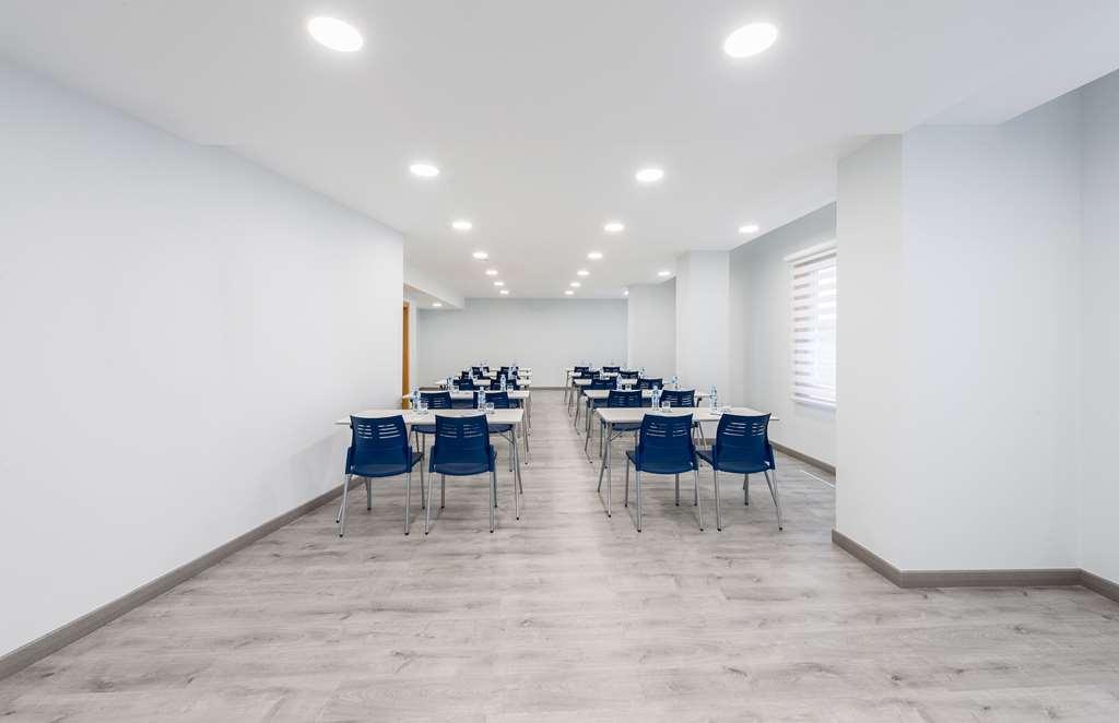 Centro , Affiliated By Melia