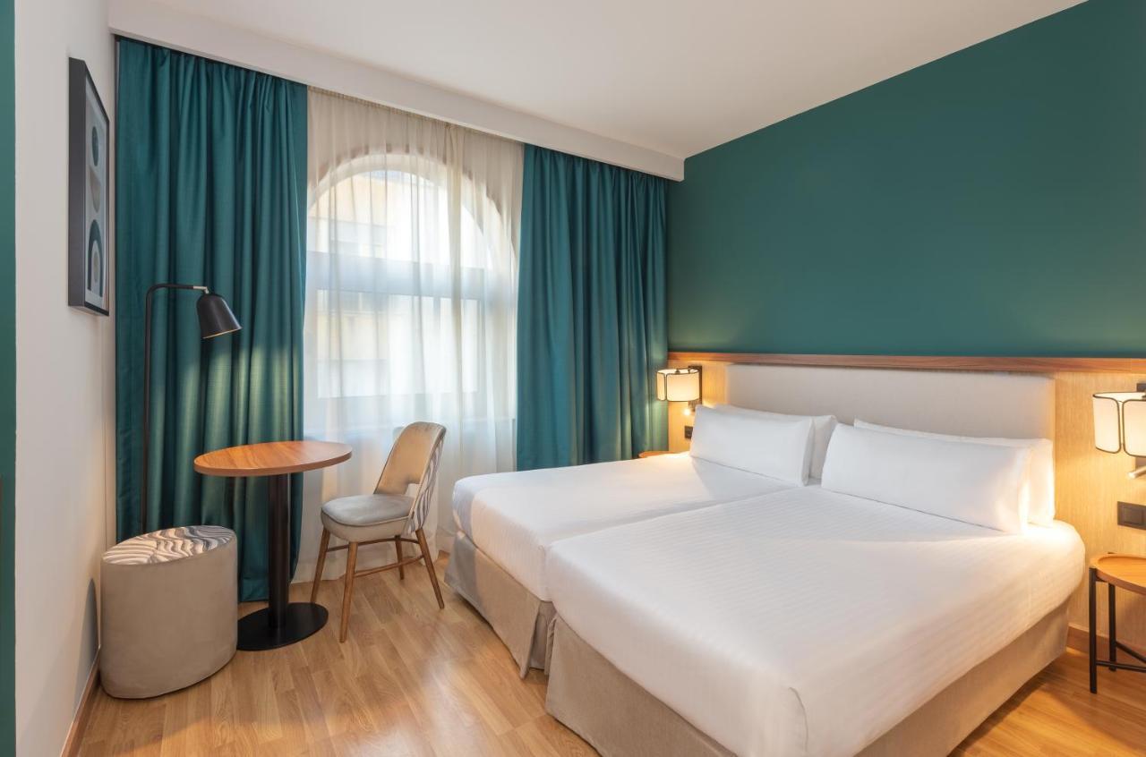 Centro , Affiliated By Melia 3* Elx