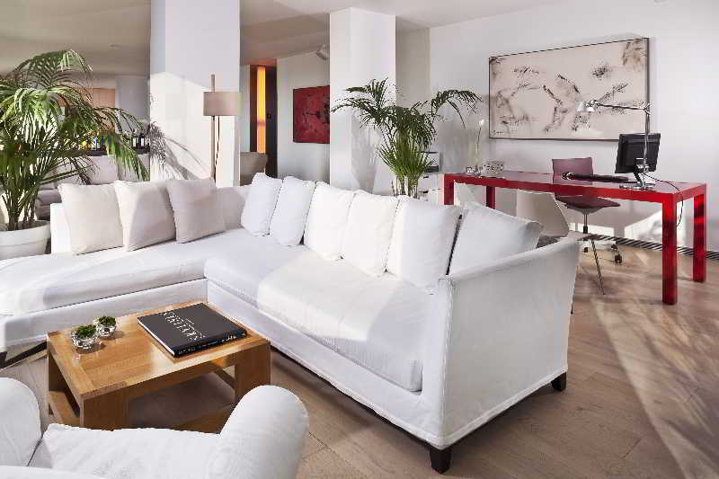Centro , Affiliated By Melia