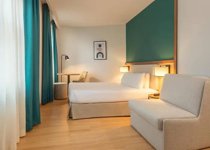 Tryp Ciudad de Elche酒店
