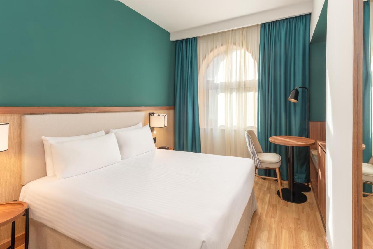Centro，隶属Melia Elche