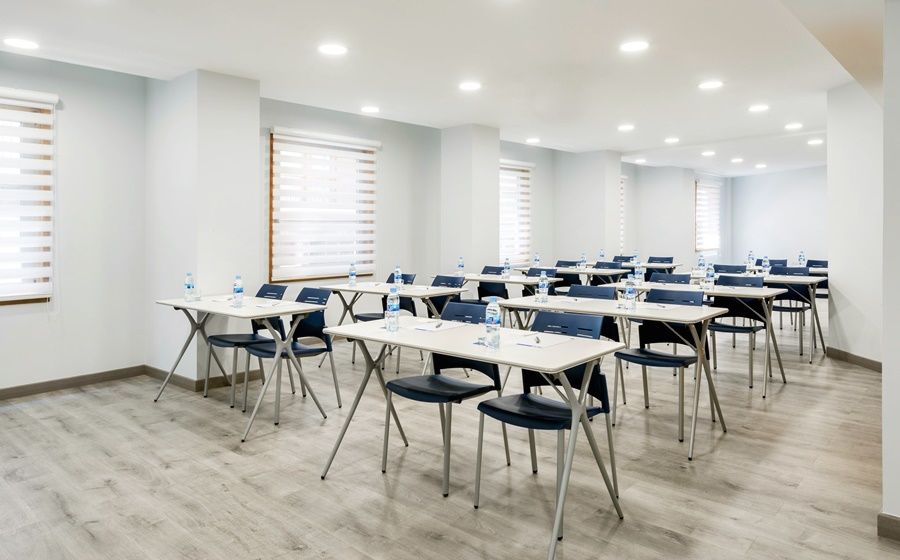 Centro，隶属Melia Elche